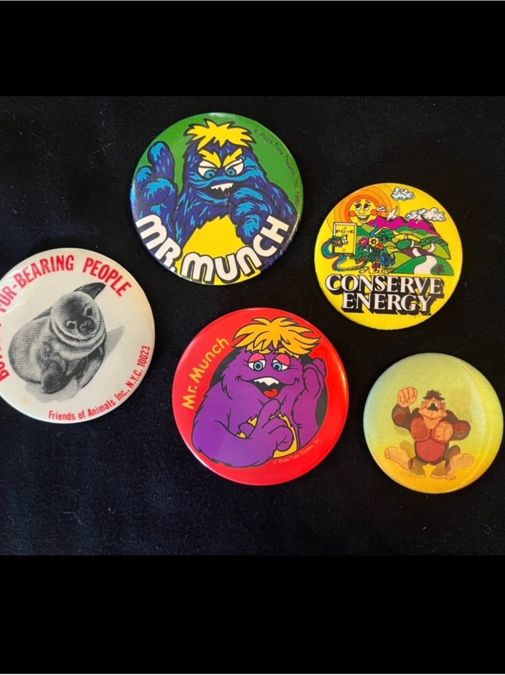 Vintage Pins Lot! 16 pins total.